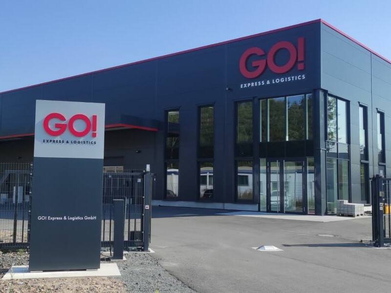 Ein Bild vom Haupteingang der GO! Station Gera.